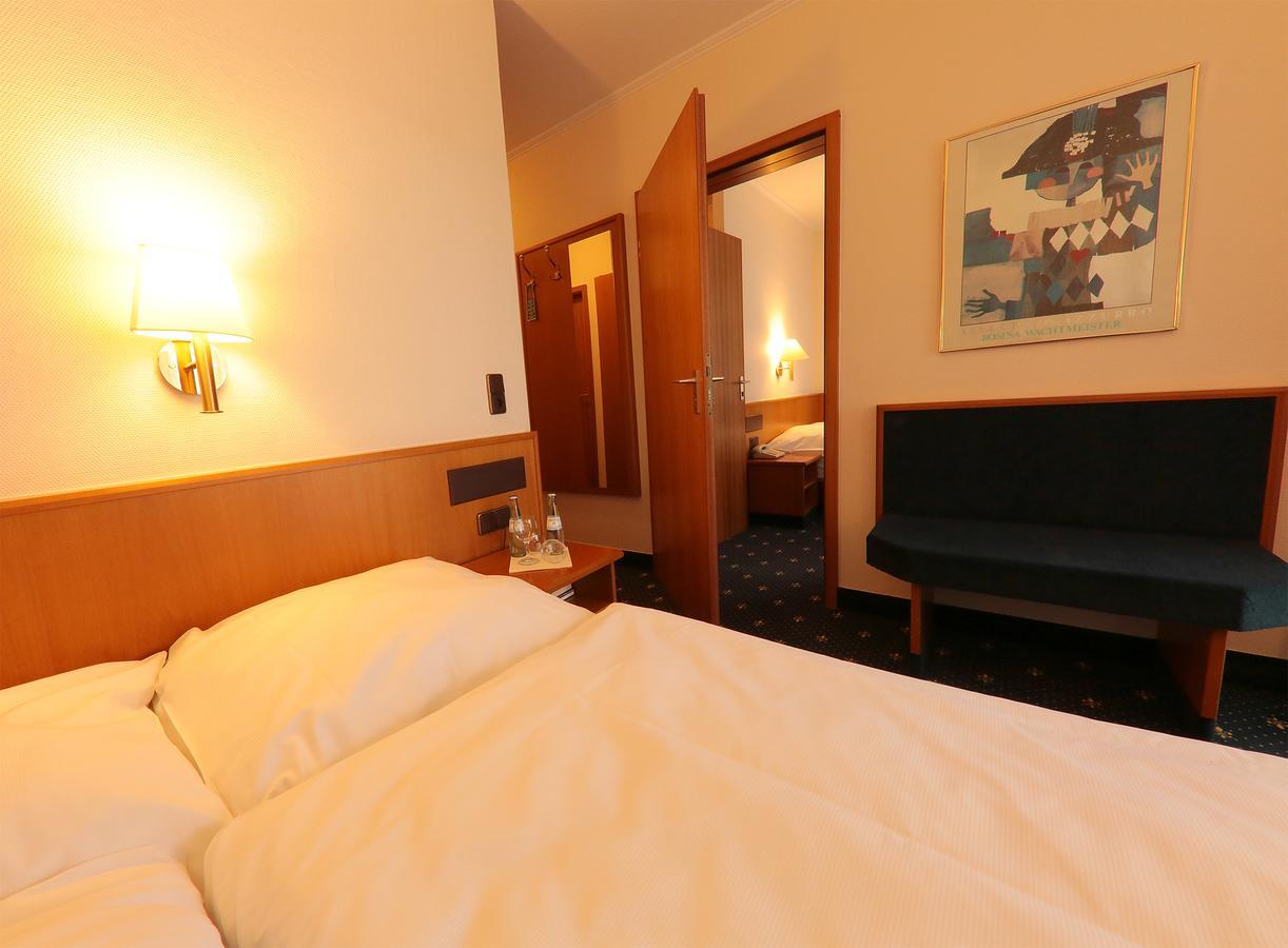 Karaman Group Hotel Bad Nenndorf Exterior foto